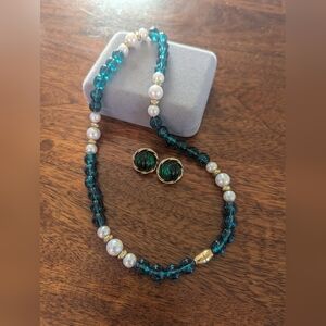 Vintage (90's) Green Tone Bead And Faux Pearl With Matching Earrings